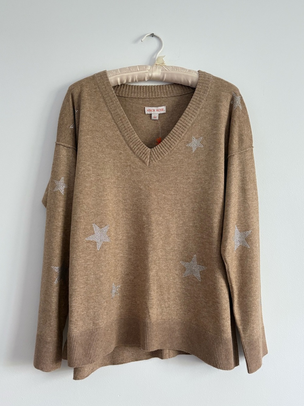 NWT Knox Rose Star Sparkle Beige V-Neck Sweater Size Large